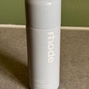 RHODE White Glazing Milk Essence